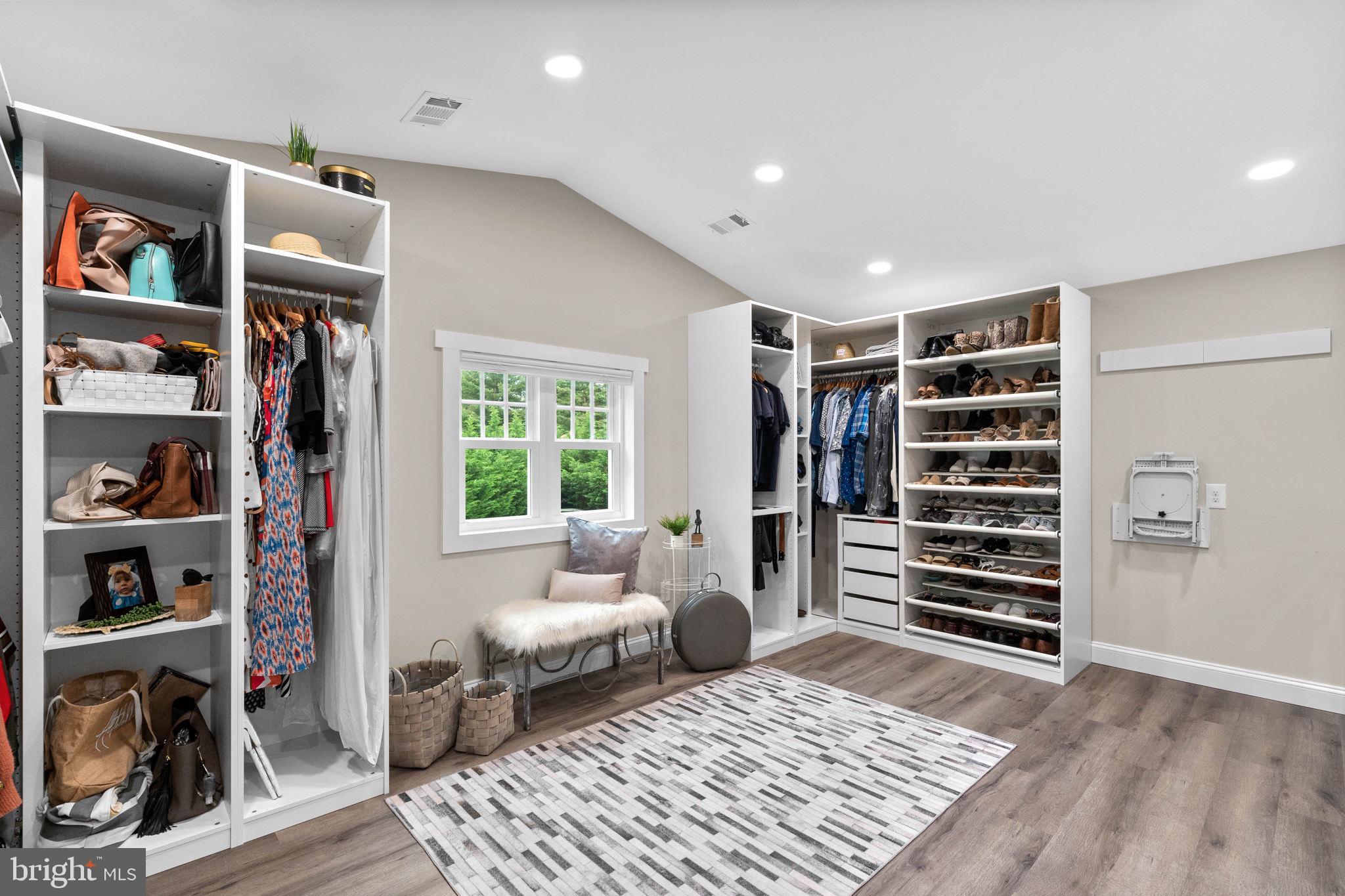 18905 Willow Grove Road Olney, MD 20832 - Photo 18 of 40 Gallery Image 18
