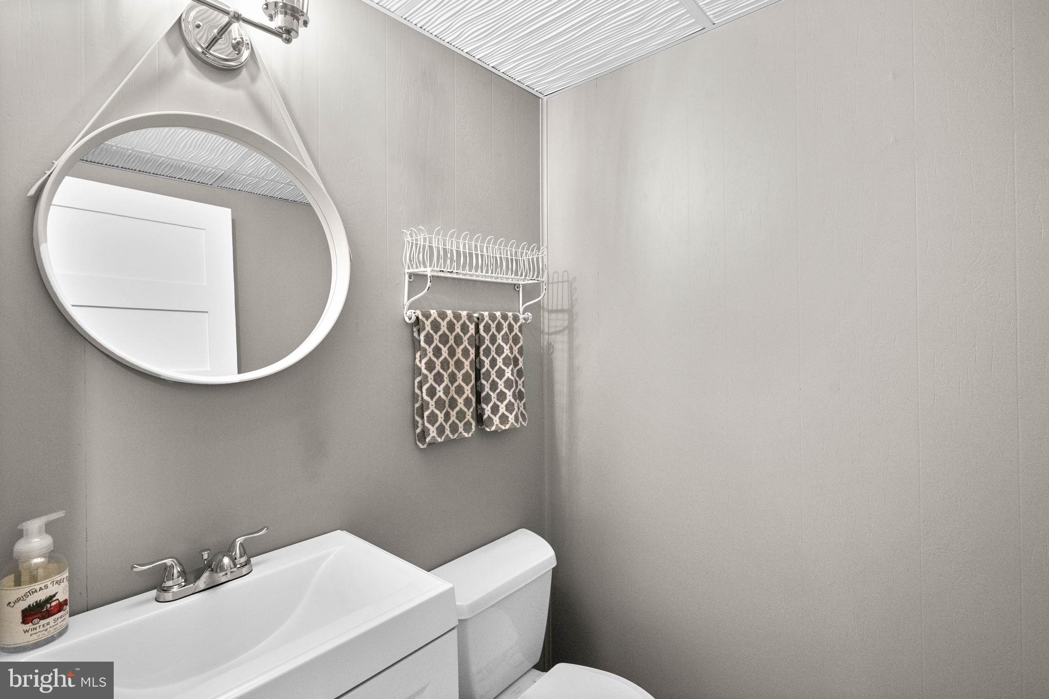 18905 Willow Grove Road Olney, MD 20832 - Photo 25 of 40 Gallery Image 25