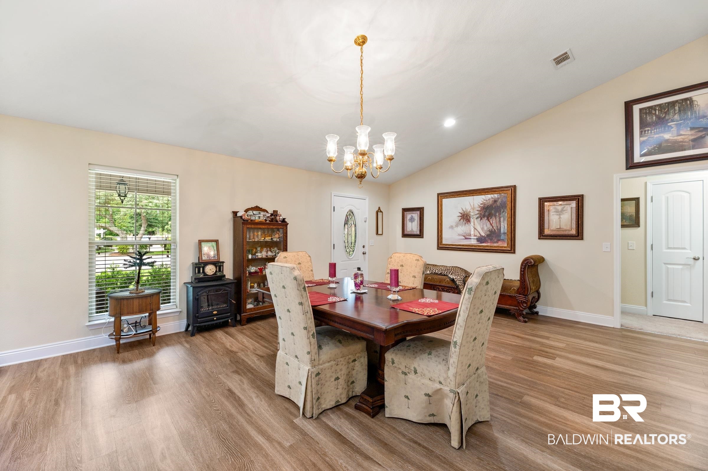 12292 Bayside Oaks Street Lillian, AL 36549 - Photo 4 of 30 Dining