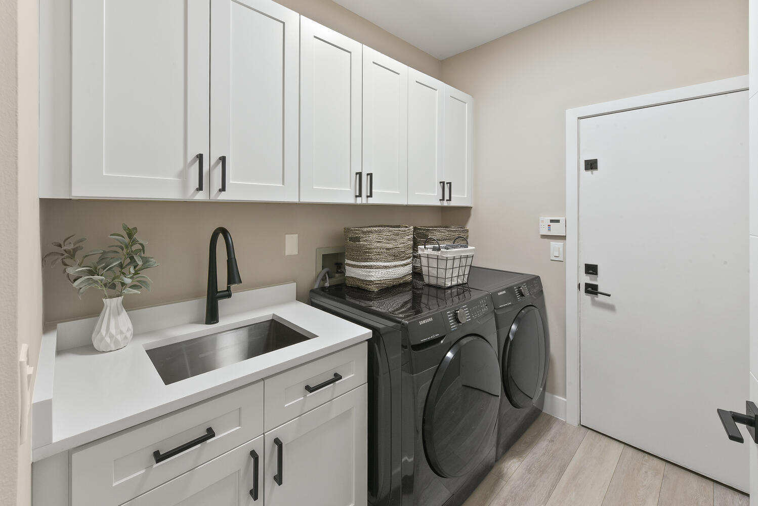 6608 Northwest 27th Avenue Boca Raton, FL 33496 - Photo 21 of 29 6608 NW 27th Ave Boca Raton FL-large-021