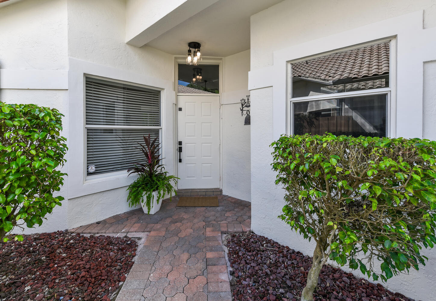 6608 Northwest 27th Avenue Boca Raton, FL 33496 - Photo 4 of 29 6608 NW 27th Ave Boca Raton FL-large-004