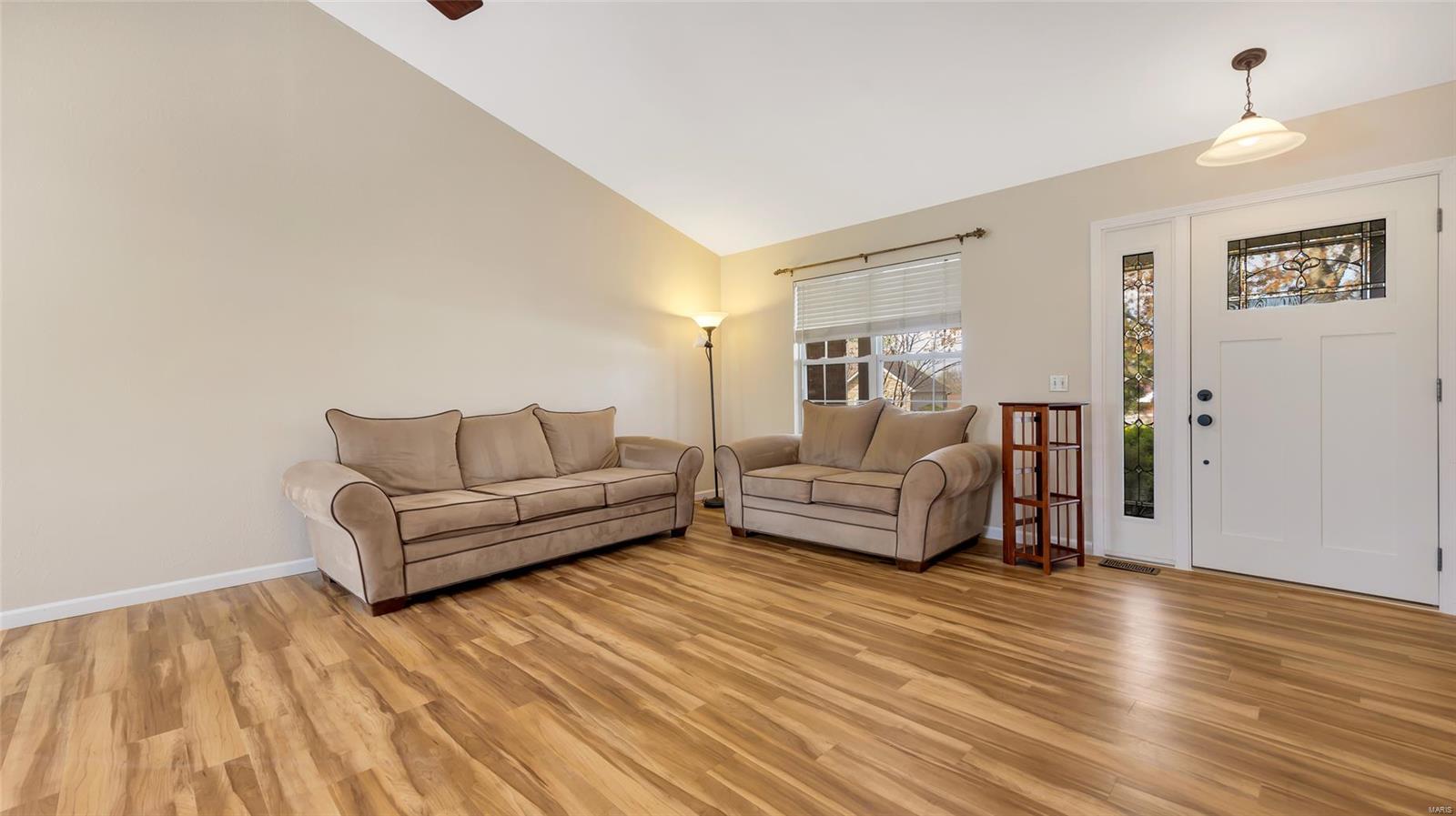 110 North Riebeling Street Columbia, IL 62236 - Photo 6 of 52 Gallery Image 6