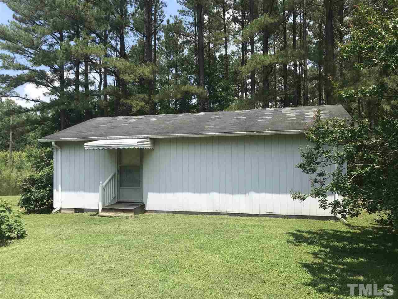 115 Furney Pearce Road Zebulon, NC 27597 - Photo 4 of 16