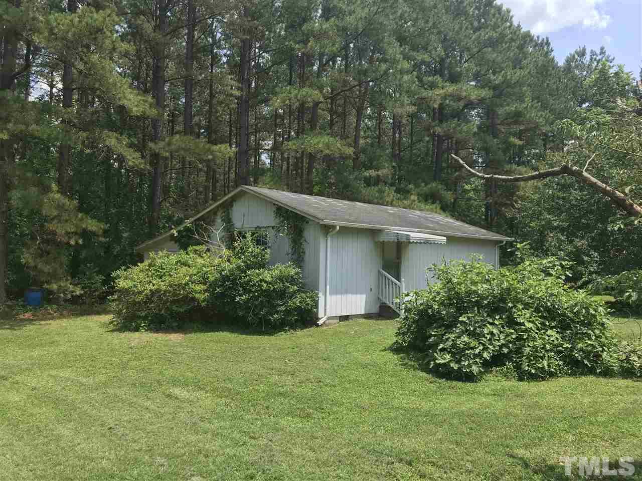 115 Furney Pearce Road Zebulon, NC 27597 - Photo 5 of 16