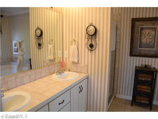 5205 Mountain View Road Winston-Salem, NC 27104 - Photo 11 of 16 Master Bath/Spa.