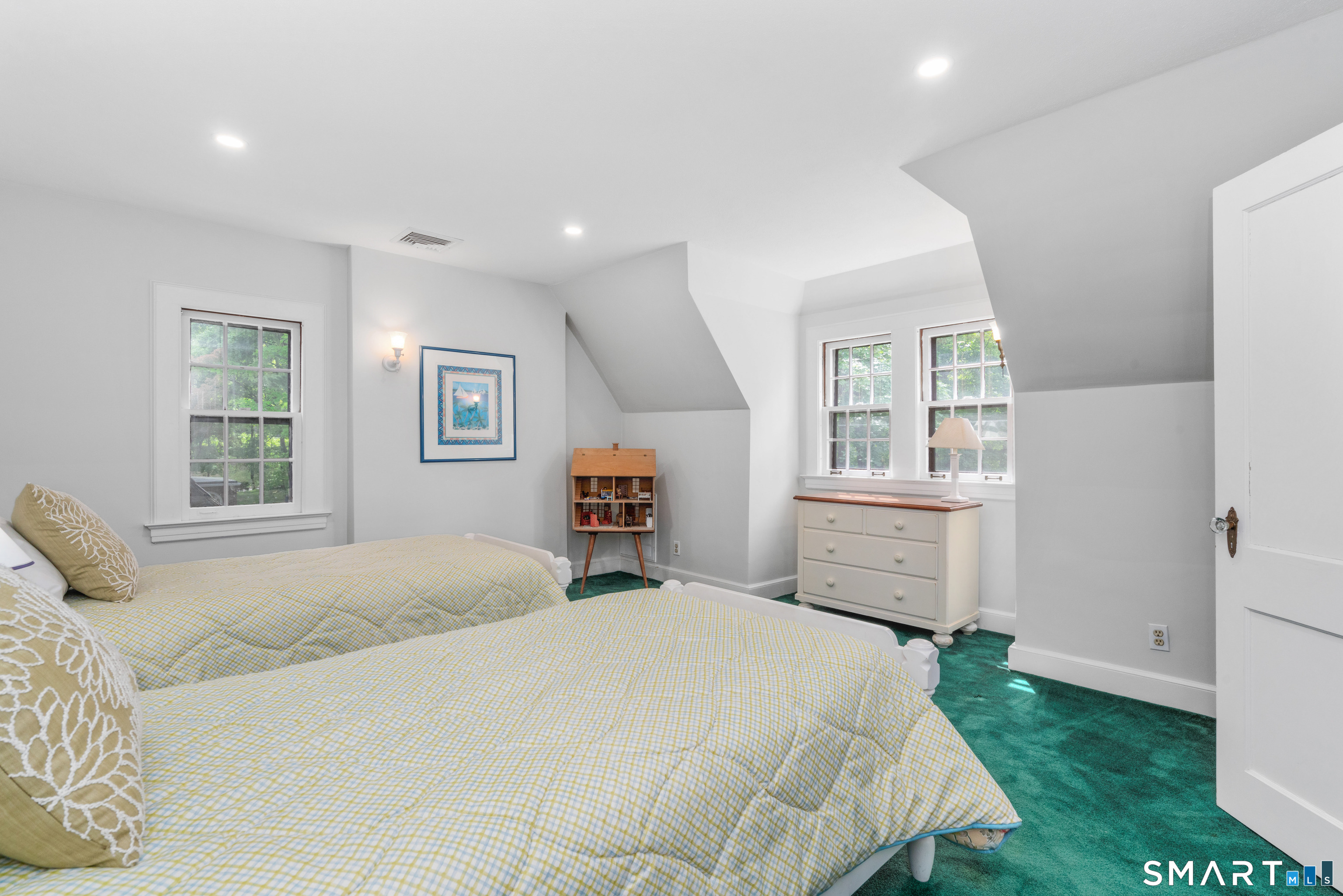 7 Fernwood Road West Hartford, CT 06119 - Photo 31 of 40 a bedroom with a bed and a dresser