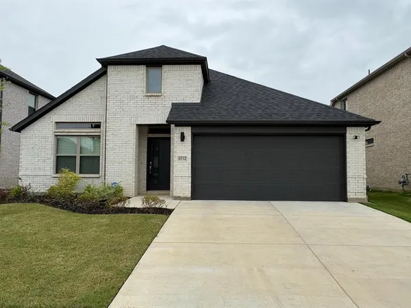 $3,100 | 6732 Denim Drive, Fort Worth, TX 76123