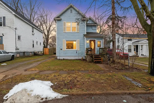 $140,000 | 724 Hickory Street, Niles, MI 49120