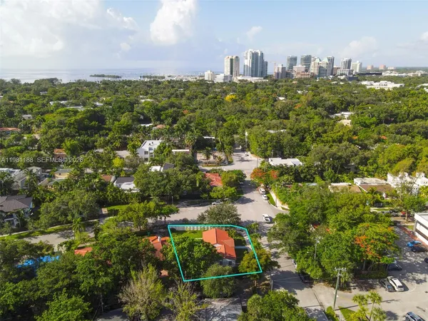 $1,695,000 | 2727 Calusa Street, Miami, FL 33133