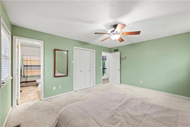 $250,000 | 332 Matthews Lane, Gower, MO 64454