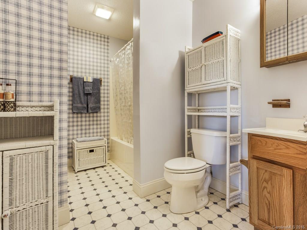 40 Kingfisher Ln Mill Spring Mill Spring, NC 28756 - Photo 17 of 24 Gallery Image 17