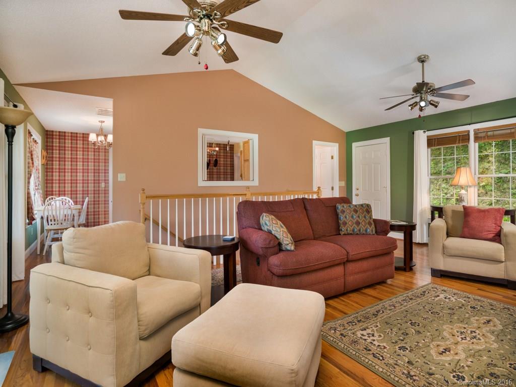 40 Kingfisher Ln Mill Spring Mill Spring, NC 28756 - Photo 4 of 24 Gallery Image 4