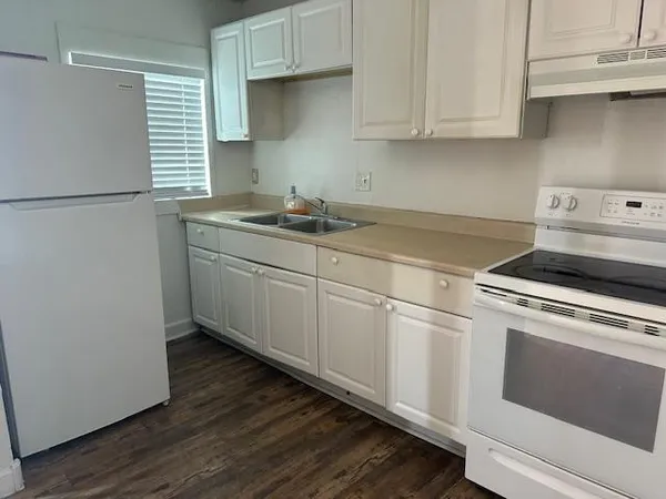 $1,100 | 4301 South 7th Avenue, Unit 2, Phoenix, AZ 85041