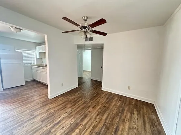 $1,100 | 4301 South 7th Avenue, Unit 2, Phoenix, AZ 85041
