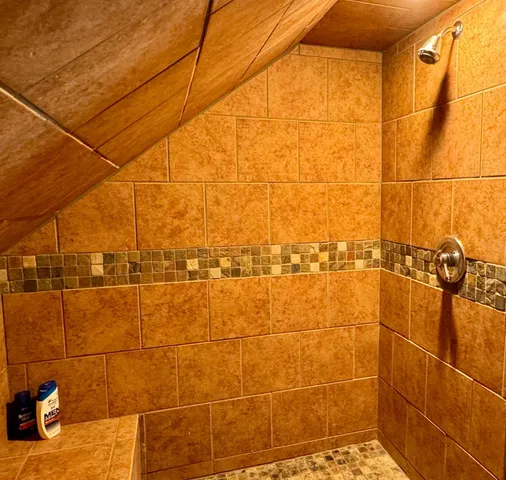 $249,900 | 704 South 12th Street, Olivia, MN 56277