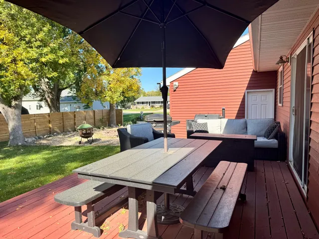 $249,900 | 704 South 12th Street, Olivia, MN 56277