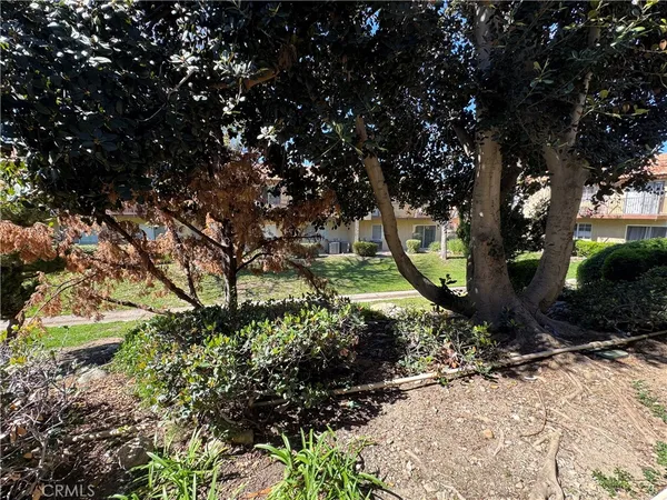 $239,900 | 1365 Crafton Avenue, Unit 1089, Mentone, CA 92359