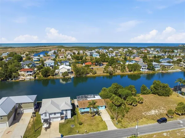 $374,400 | 3243 Azalea Drive, Hernando Beach, FL 34607