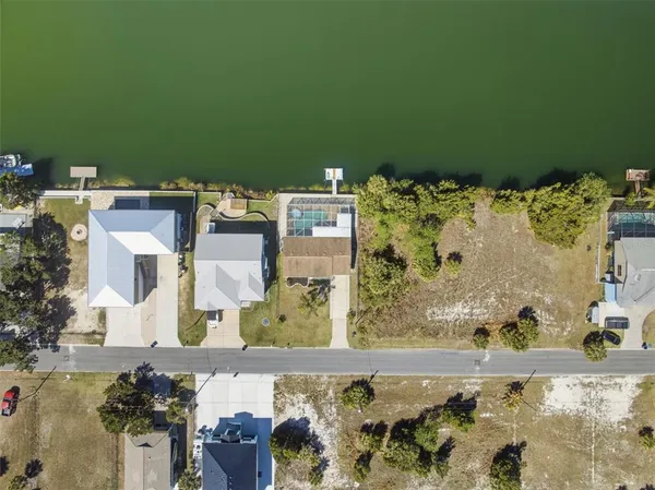 $374,400 | 3243 Azalea Drive, Hernando Beach, FL 34607