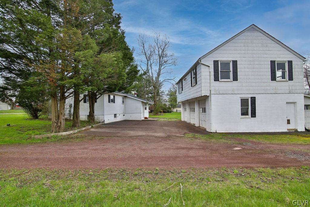 1040 Old Bethlehem Road Perkasie, PA 18944 - Photo 14 of 17