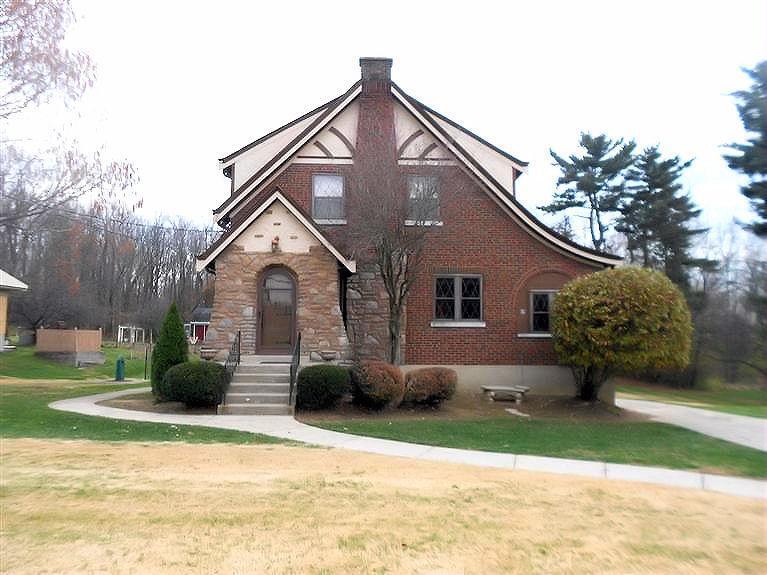 6513 Rapid Run Road Cincinnati, OH 45233 - Photo 1 of 1