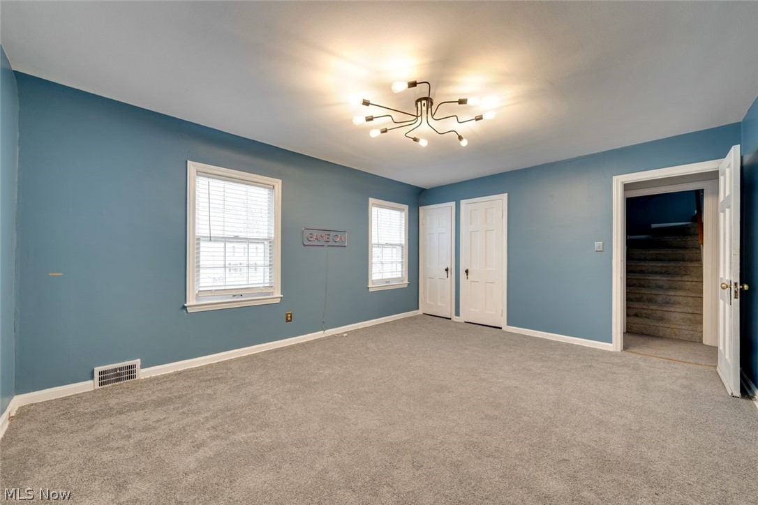 3720 Riedham Road Cleveland, OH 44120 - Photo 19 of 34