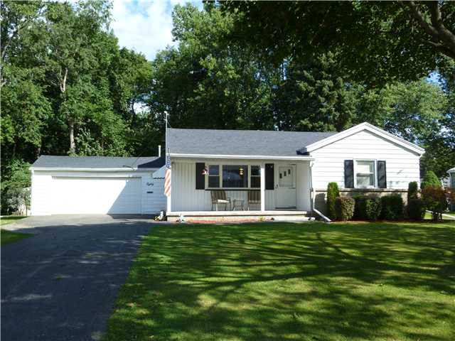 80 Rumson Road Greece, NY 14612 - Photo 1 of 1 Exterior Front Welcome Home to 80 Rumson Road!