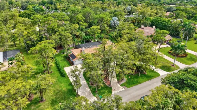 $1,250,000 | 8140 Northwest 51st Place, Coral Springs, FL 33067
