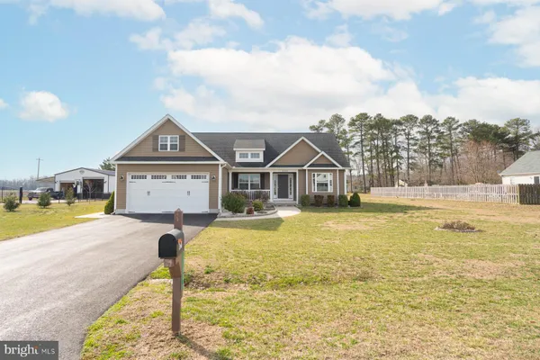 $450,000 | 22880 Deep Creek Drive, Lincoln, DE 19960