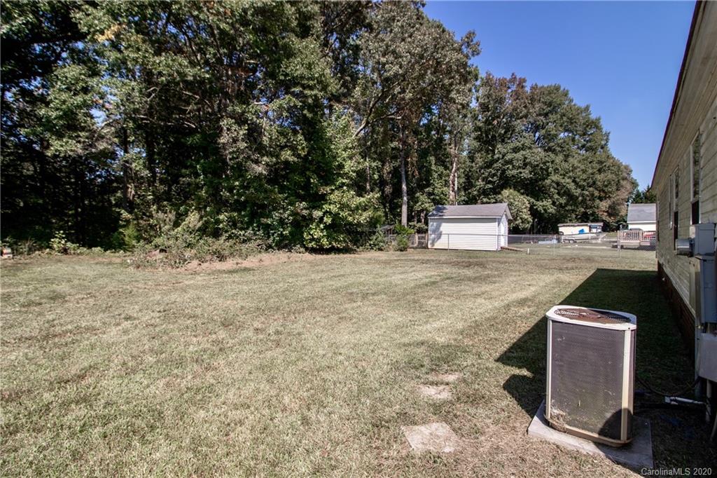 216 Turner Road Gastonia, NC 28056 - Photo 4 of 16 Gallery Image 4