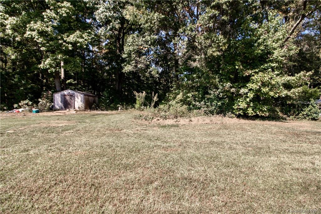 216 Turner Road Gastonia, NC 28056 - Photo 5 of 16 Gallery Image 5