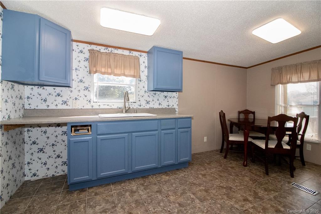 216 Turner Road Gastonia, NC 28056 - Photo 7 of 16 Gallery Image 7