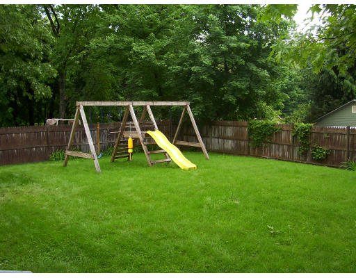 10 Long Lake Road Littleton, MA 01460 - Photo 6 of 6 Gallery Image 6