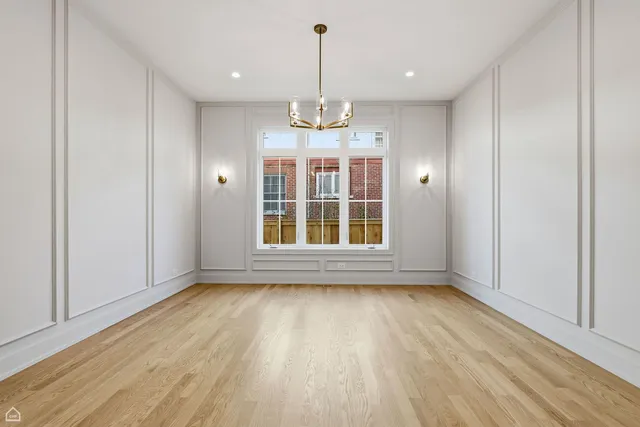 $1,649,000 | 1220 Courtland Avenue, Park Ridge, IL 60068