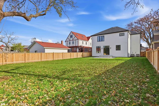 $1,649,000 | 1220 Courtland Avenue, Park Ridge, IL 60068