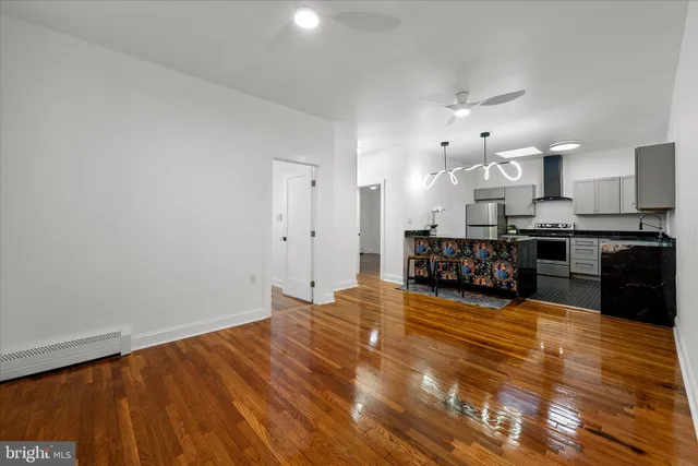 $1,950 | 40 East Piccadilly Street, Unit 2, Winchester, VA 22601