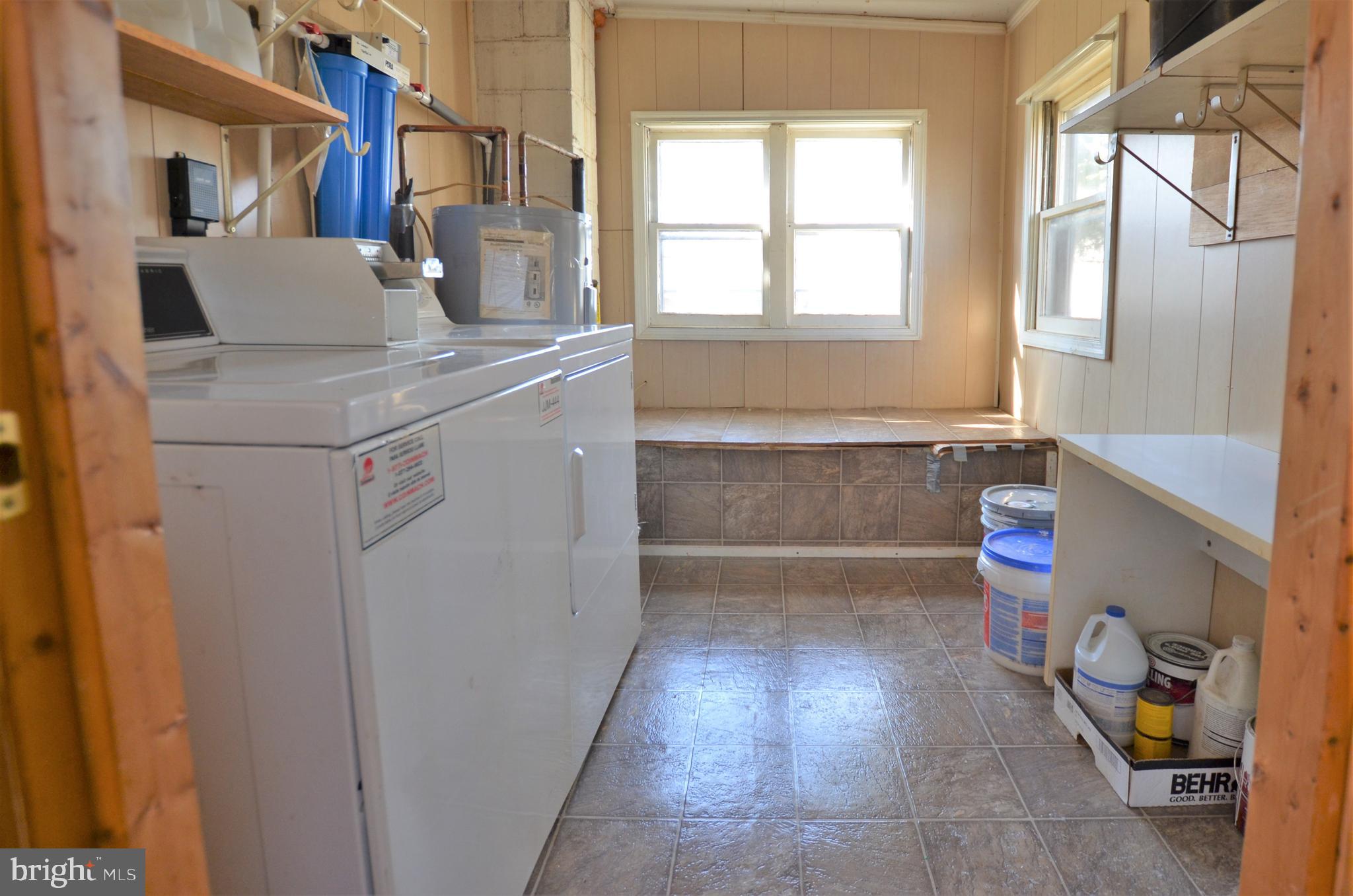 638 Londontown Road Edgewater, MD 21037 - Photo 30 of 51 Nice laundry with storage