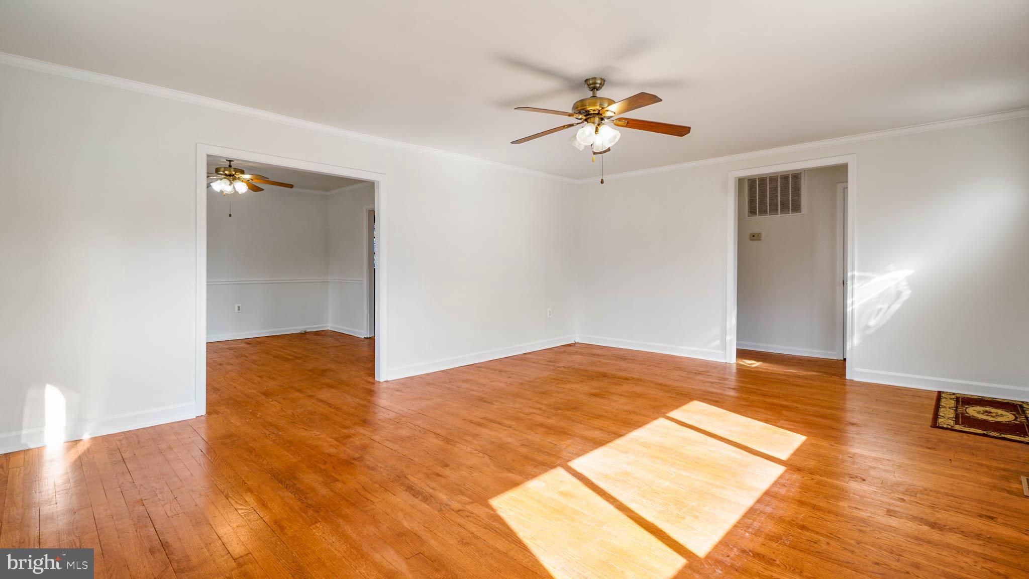638 Londontown Road Edgewater, MD 21037 - Photo 6 of 51