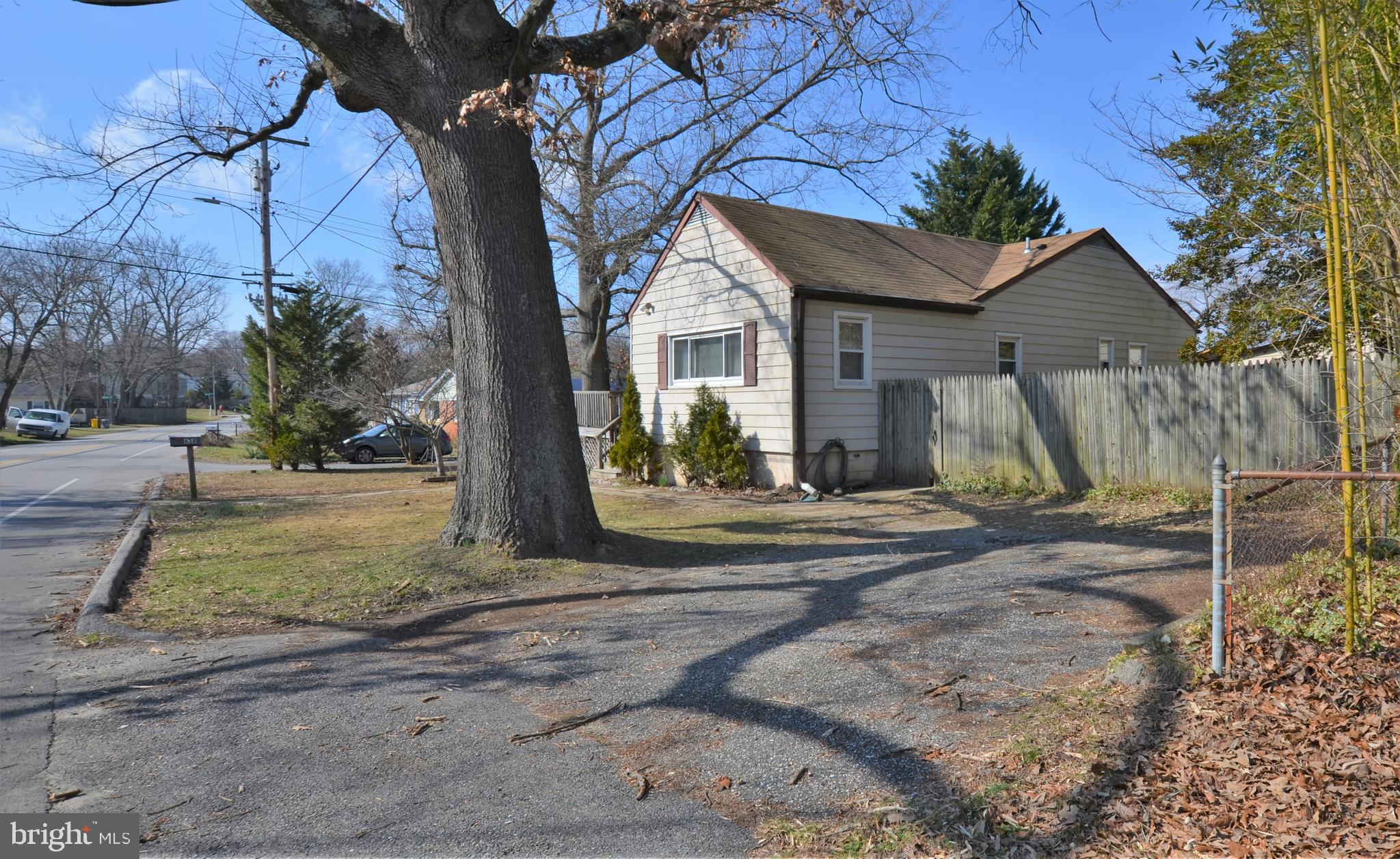 638 Londontown Road Edgewater, MD 21037 - Photo 51 of 51 Welcome Home to 638 Londontown Road!