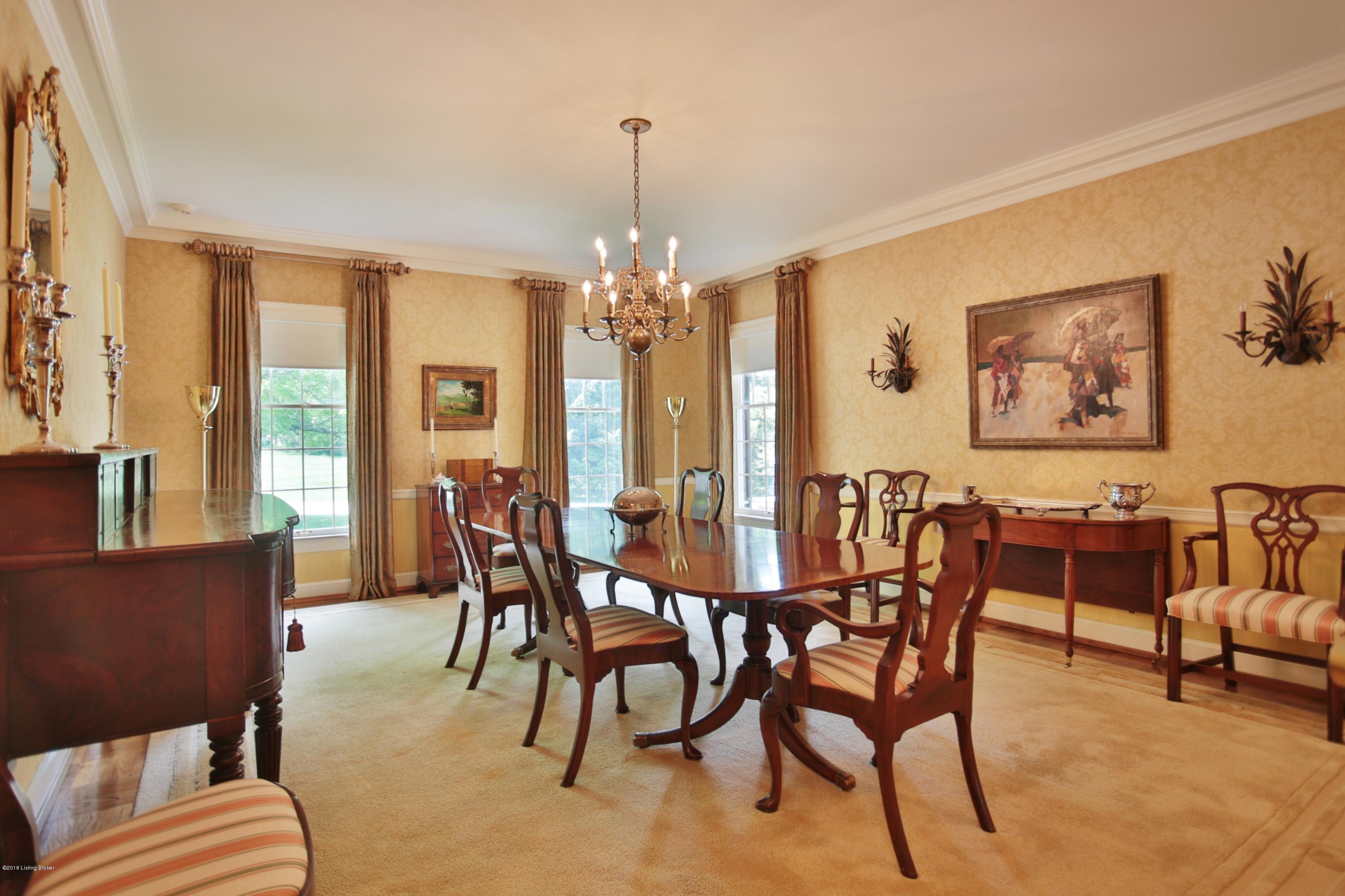 197 Westwind Road Louisville, KY 40207 - Photo 7 of 40 Formal dining room