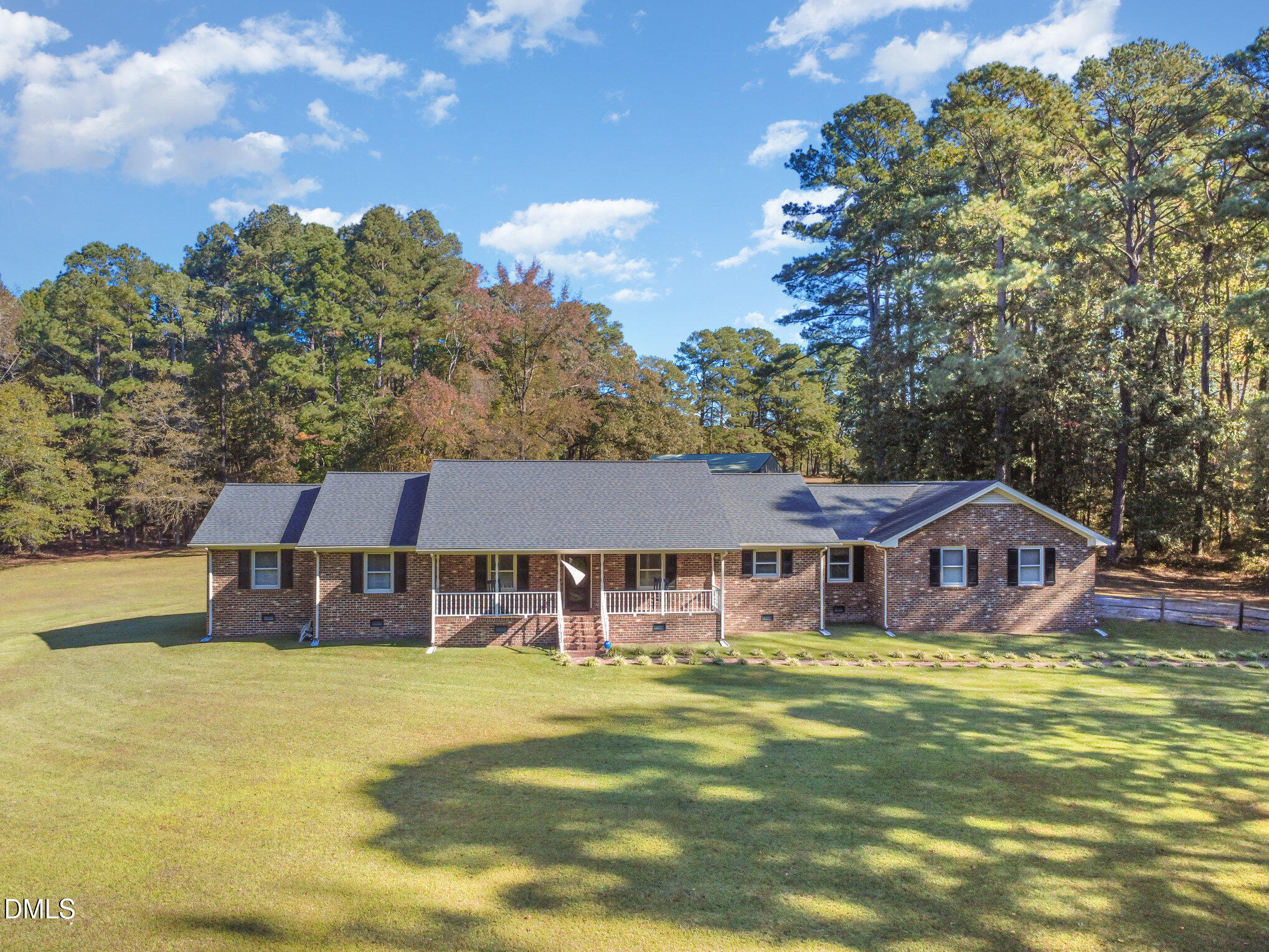 193 Camelia Road Benson, NC 27504 - Photo 8 of 50 dji_fly_20251031_111758_281_176193328618