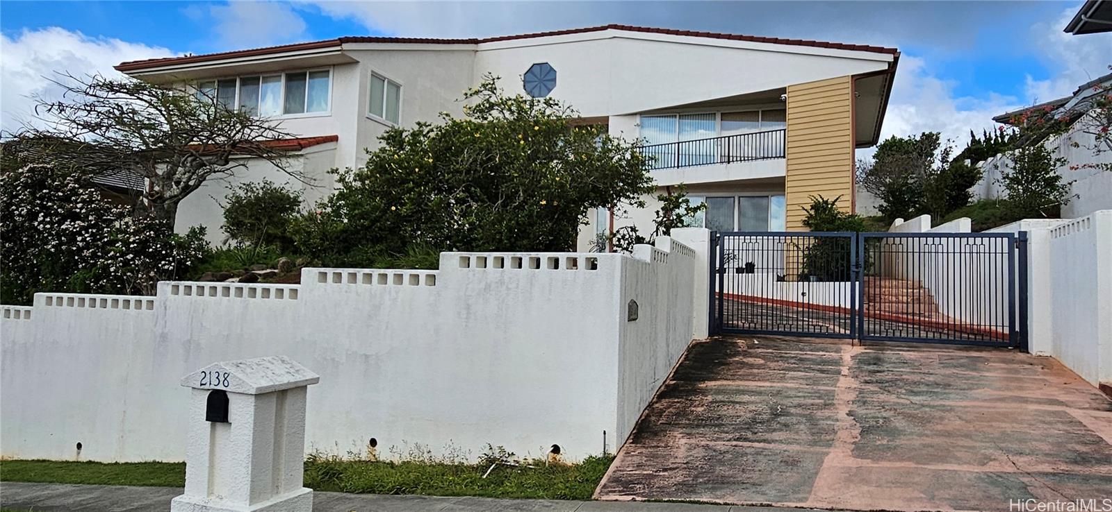 2138 Laukahi Street Honolulu, HI 96821 - Photo 1 of 16
