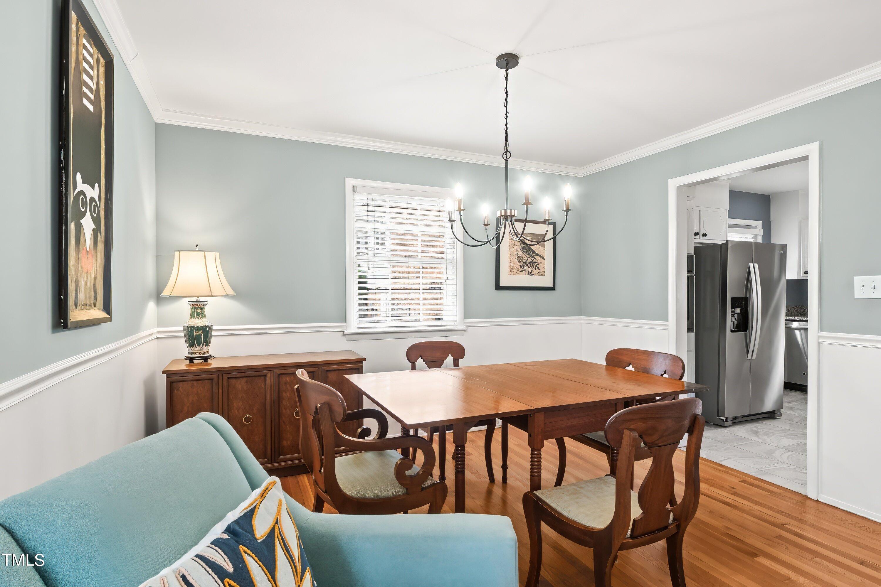 528 Harvard Street Raleigh, NC 27609 - Photo 8 of 44 Access to Kitchen