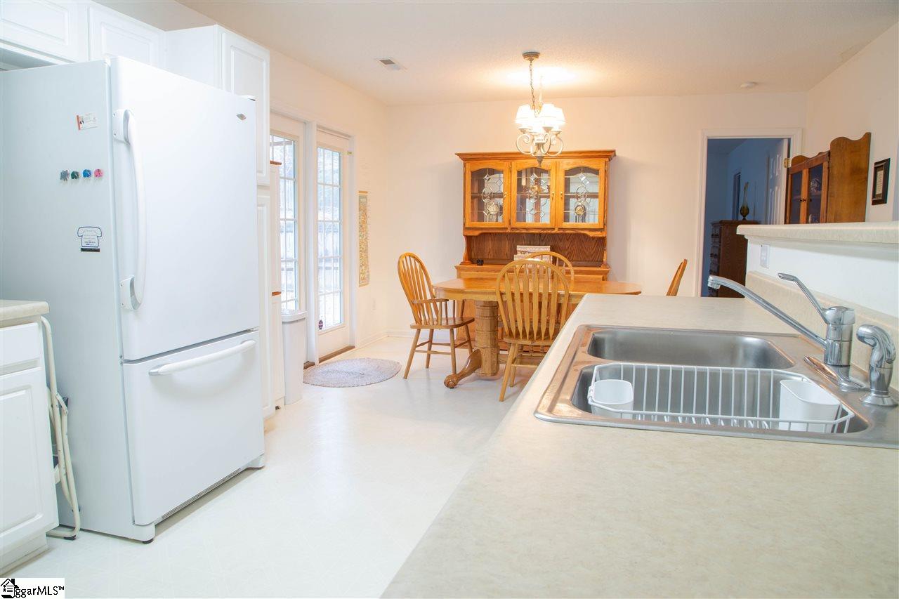 114 Midwood Road Travelers Rest, SC 29690 - Photo 5 of 21 Gallery Image 5