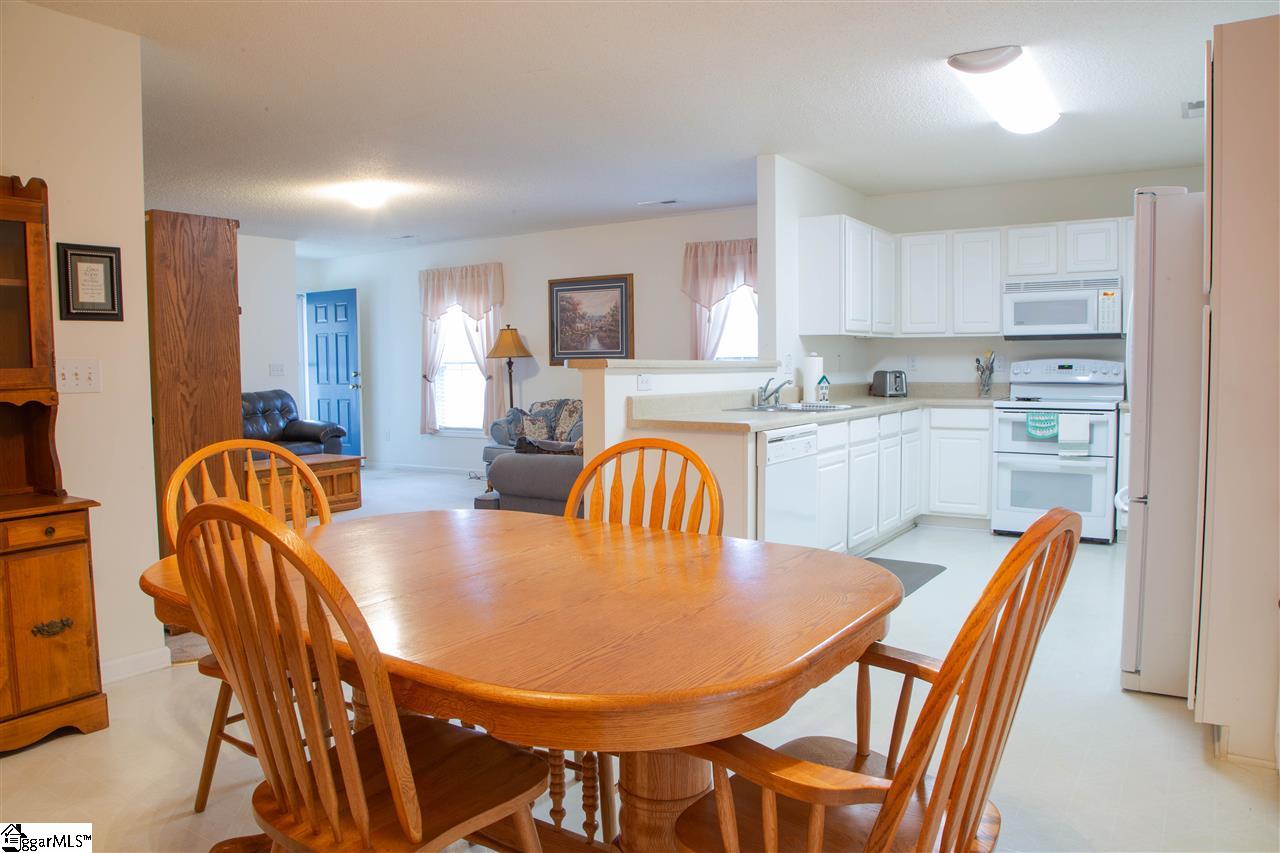 114 Midwood Road Travelers Rest, SC 29690 - Photo 7 of 21 Gallery Image 7