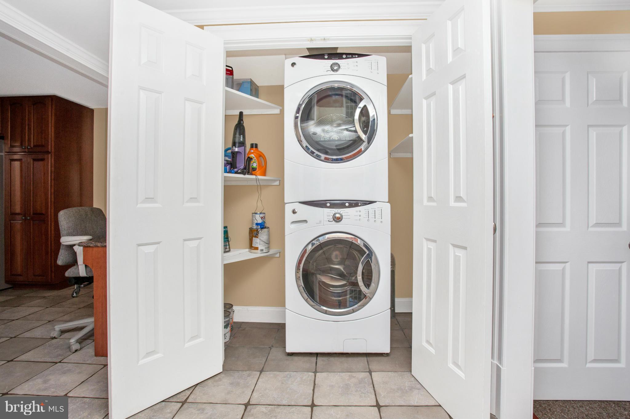 15030 Oak Orchard Road New Windsor, MD 21776 - Photo 16 of 30 Laundry Room