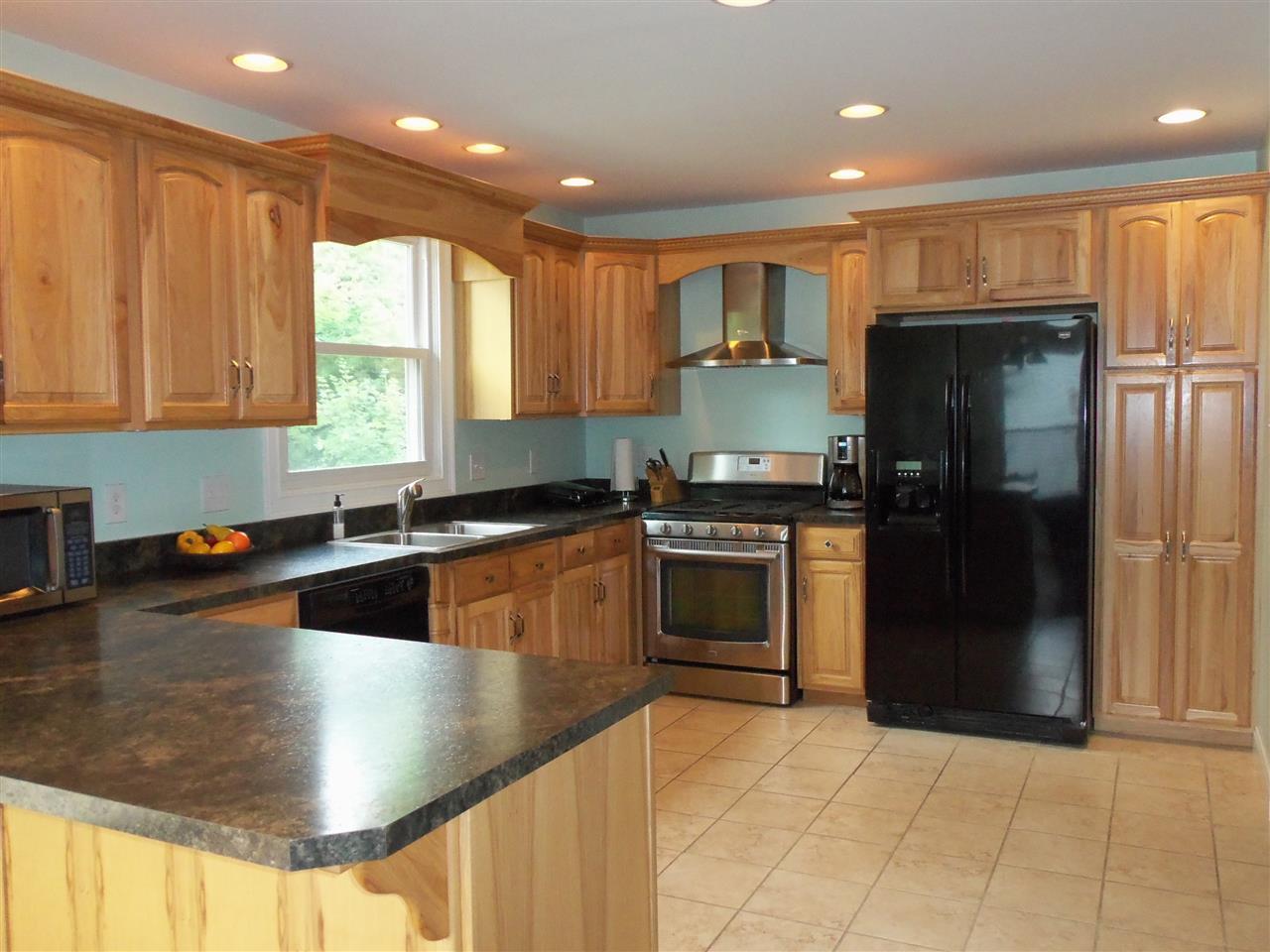 4012 Stringtown Road Evansville, IN 47711 - Photo 9 of 29 Gallery Image 9