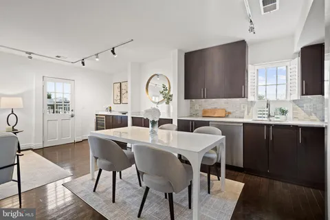 $915,000 | 3246 N Street Northwest, Unit 4A, Washington, DC 20007
