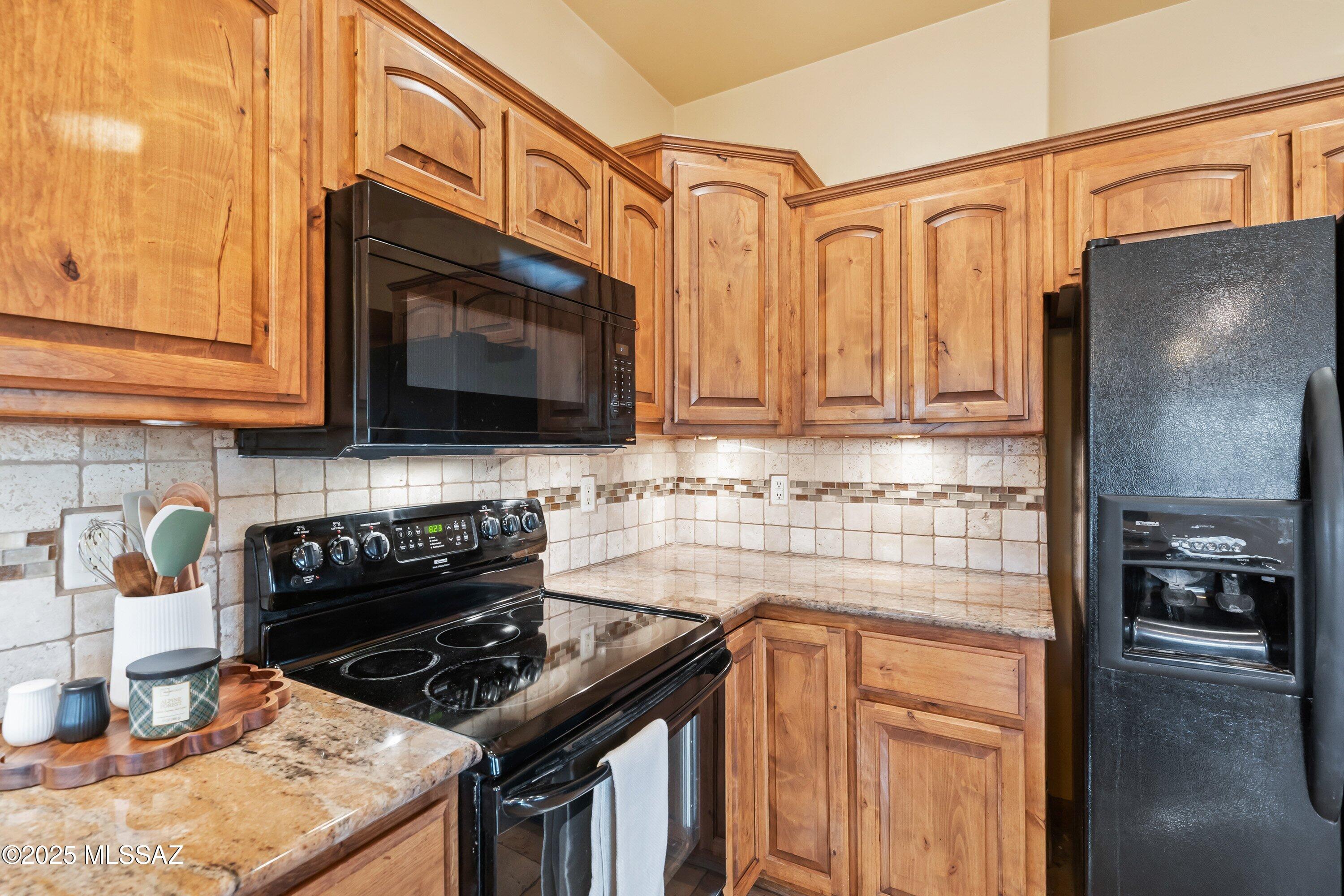 23 Calle Dinamarca Rio Rico, AZ 85648 - Photo 14 of 34 Gallery Image 14