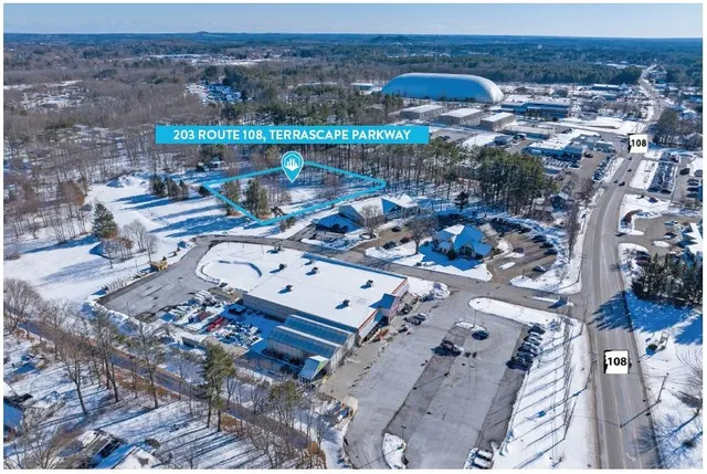 $525,000 | 203 Highway 108, Somersworth, NH 03878